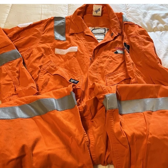 Lapco fireproof FP orange suit used size large - Picture 3 of 4